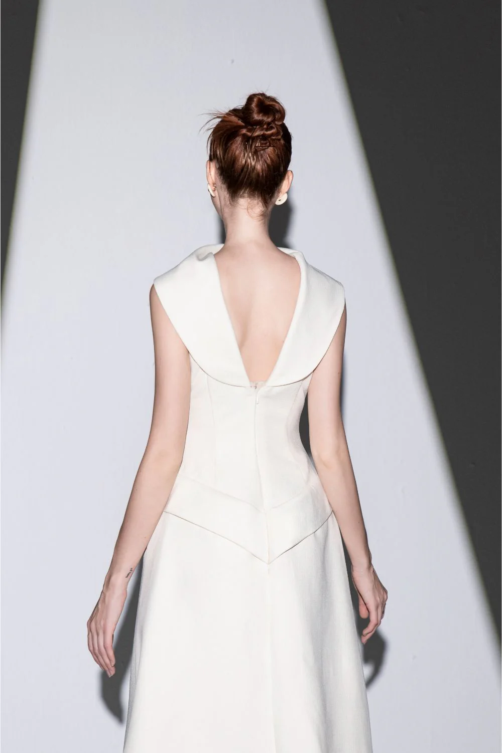 Lavina Craft Sleeveless Midi Dress - Image 5